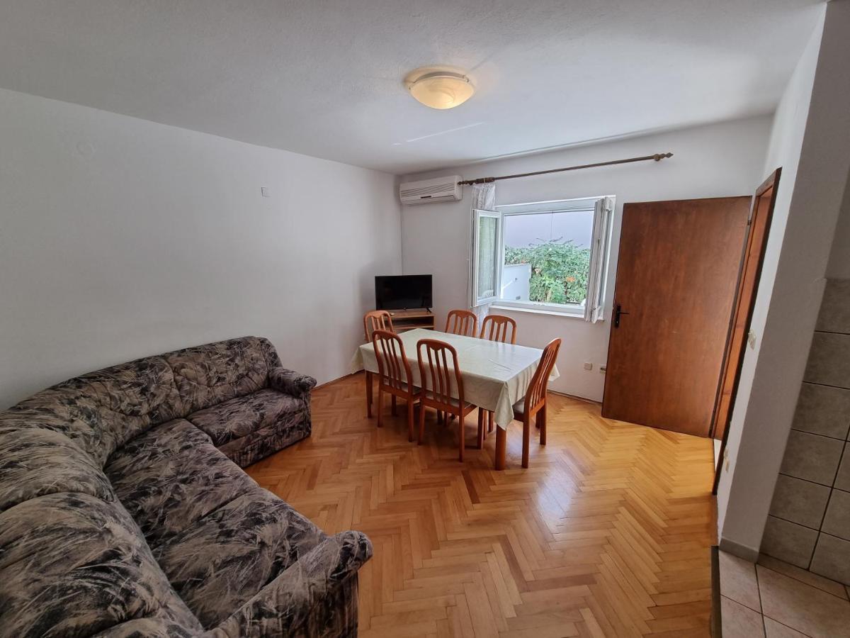 Apartman Ivan Apartment Makarska Exterior photo